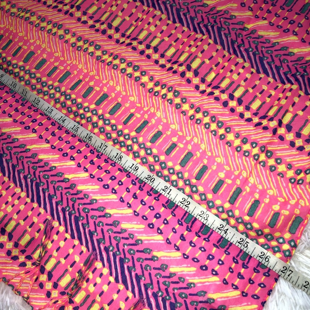 Aerie Pink Tribal Print Design Fringe Thin Scarf - Picture 3 of 4